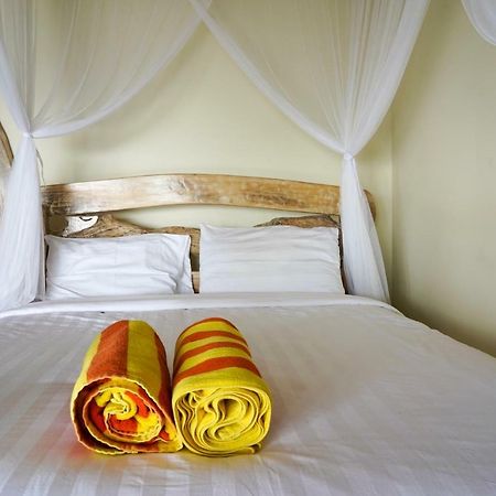 Bamboo Bali Hill Bungalows 아메드 외부 사진