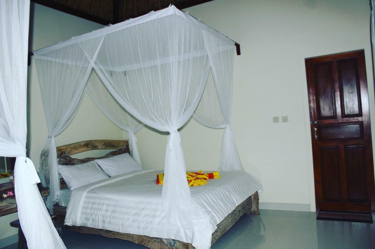 Bamboo Bali Hill Bungalows 아메드 외부 사진