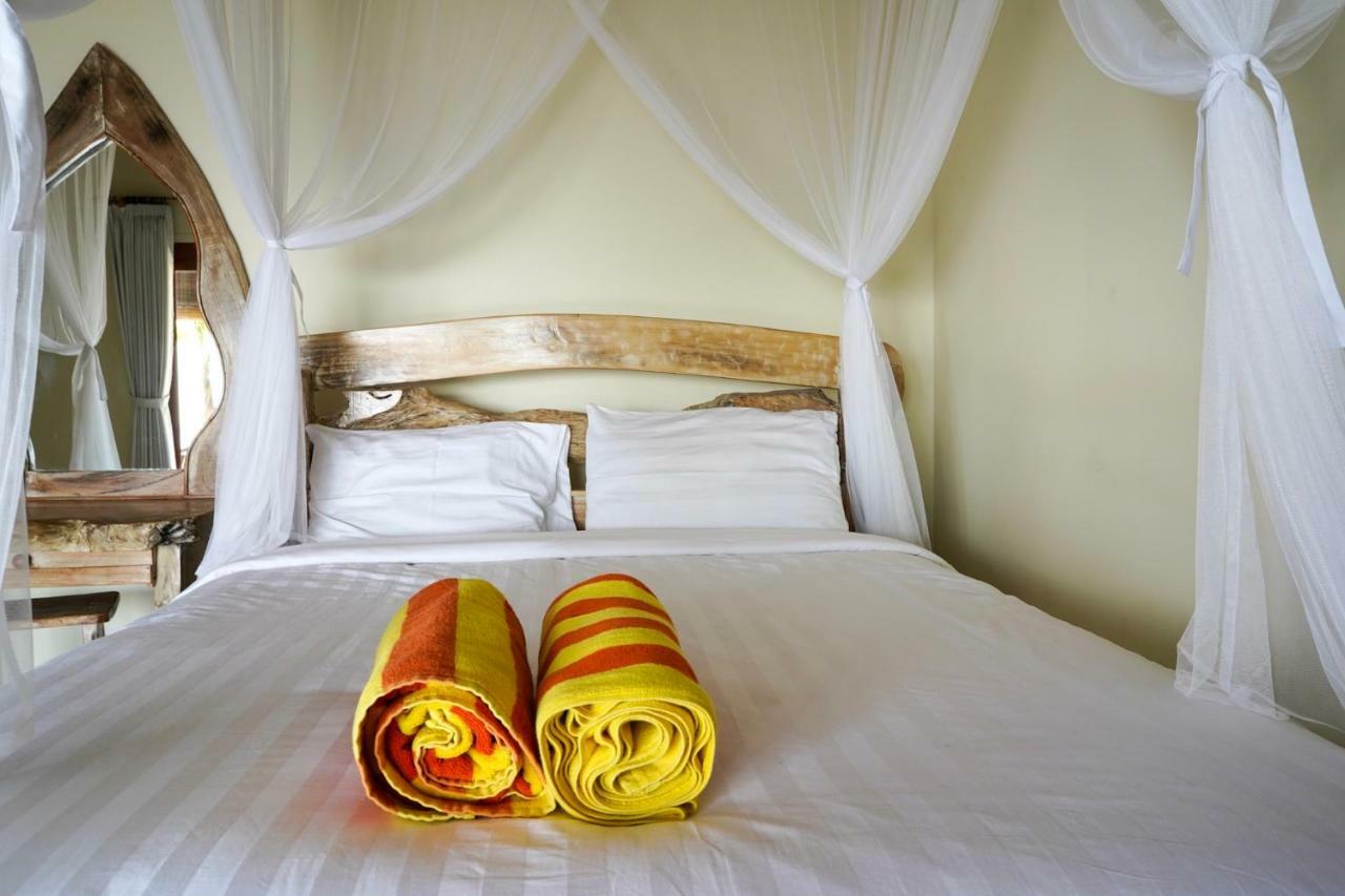 Bamboo Bali Hill Bungalows 아메드 외부 사진