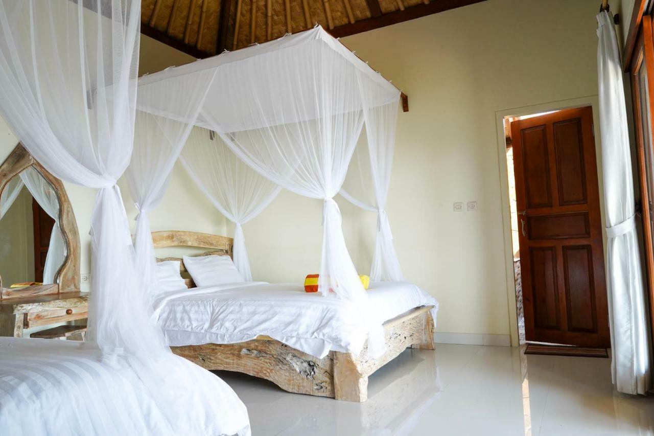 Bamboo Bali Hill Bungalows 아메드 외부 사진